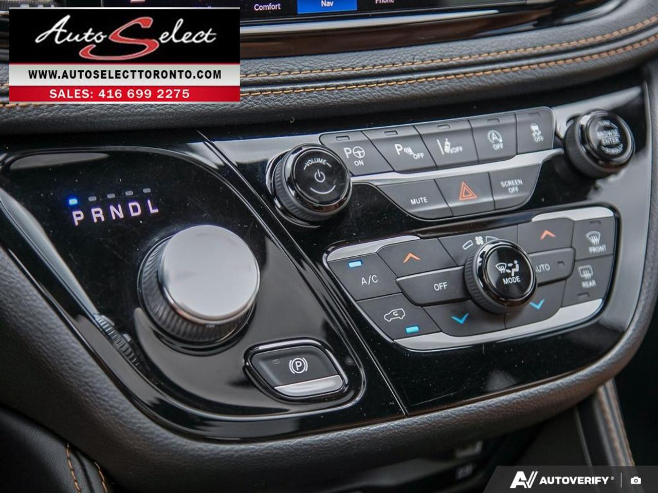 2022 Chrysler Pacifica Pinnacle DVD Entertainment Pkg - Apple Carplay - PanSunroof Photo
