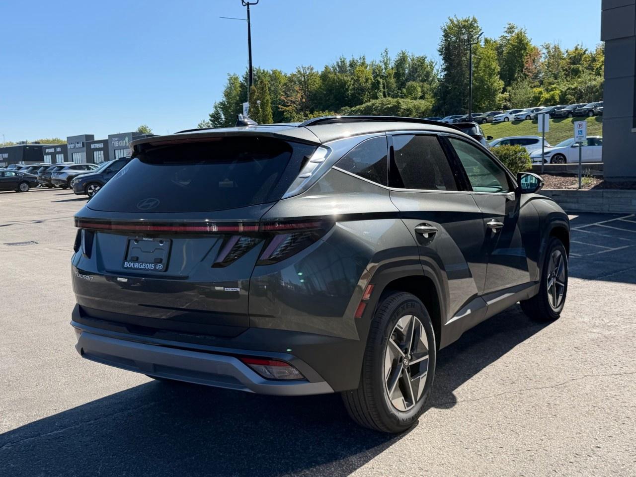2026 Hyundai Tucson Preferred AWD w/Trend Pkg [TUCWDK2EPRTR] Photo