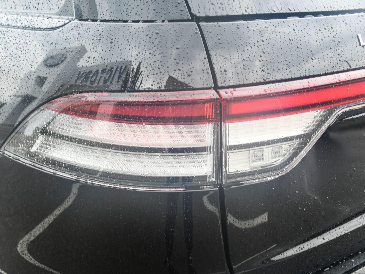 2027 Lincoln Aviator Reserve AWD Photo