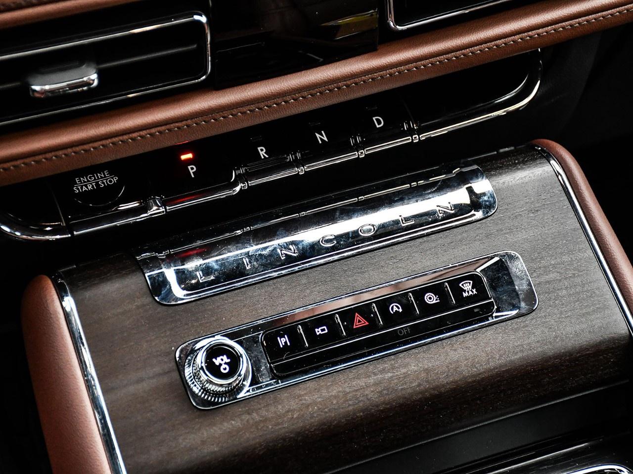 2027 Lincoln Aviator Reserve AWD Photo