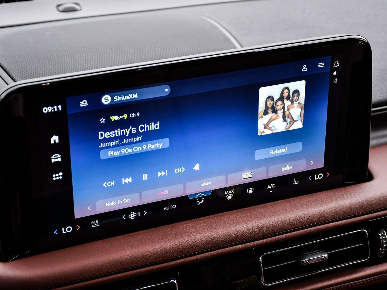 2027 Lincoln Aviator Reserve AWD Photo