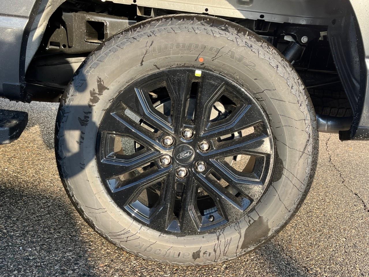 2026 Ford F-150 Lariat 4WD SuperCrew 5.5' Box Photo
