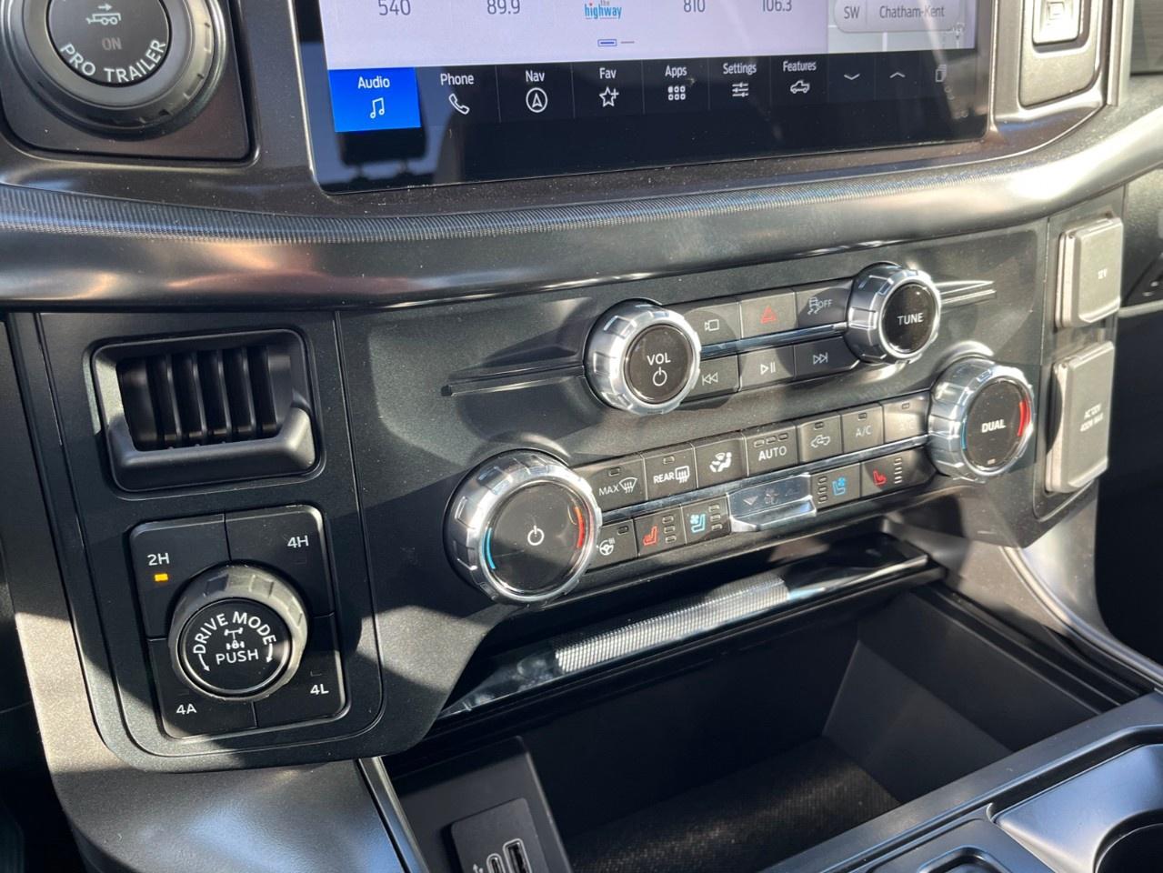 2026 Ford F-150 Lariat 4WD SuperCrew 5.5' Box Photo