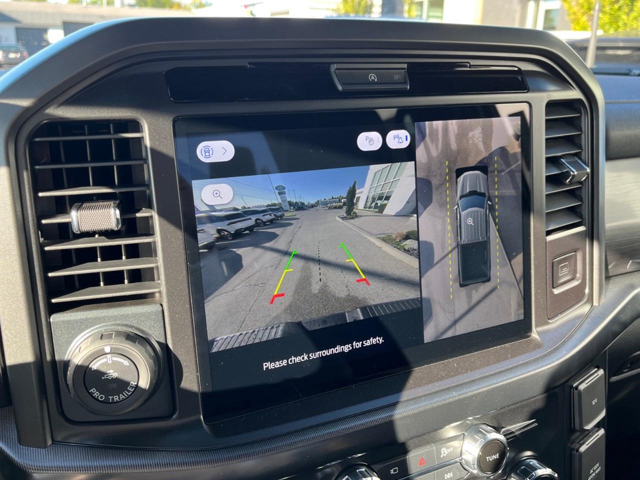 2026 Ford F-150 Lariat 4WD SuperCrew 5.5' Box Photo
