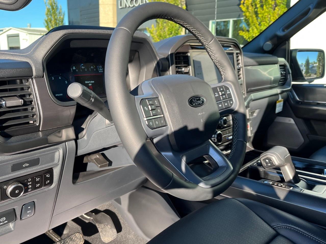 2026 Ford F-150 Lariat 4WD SuperCrew 5.5' Box Photo