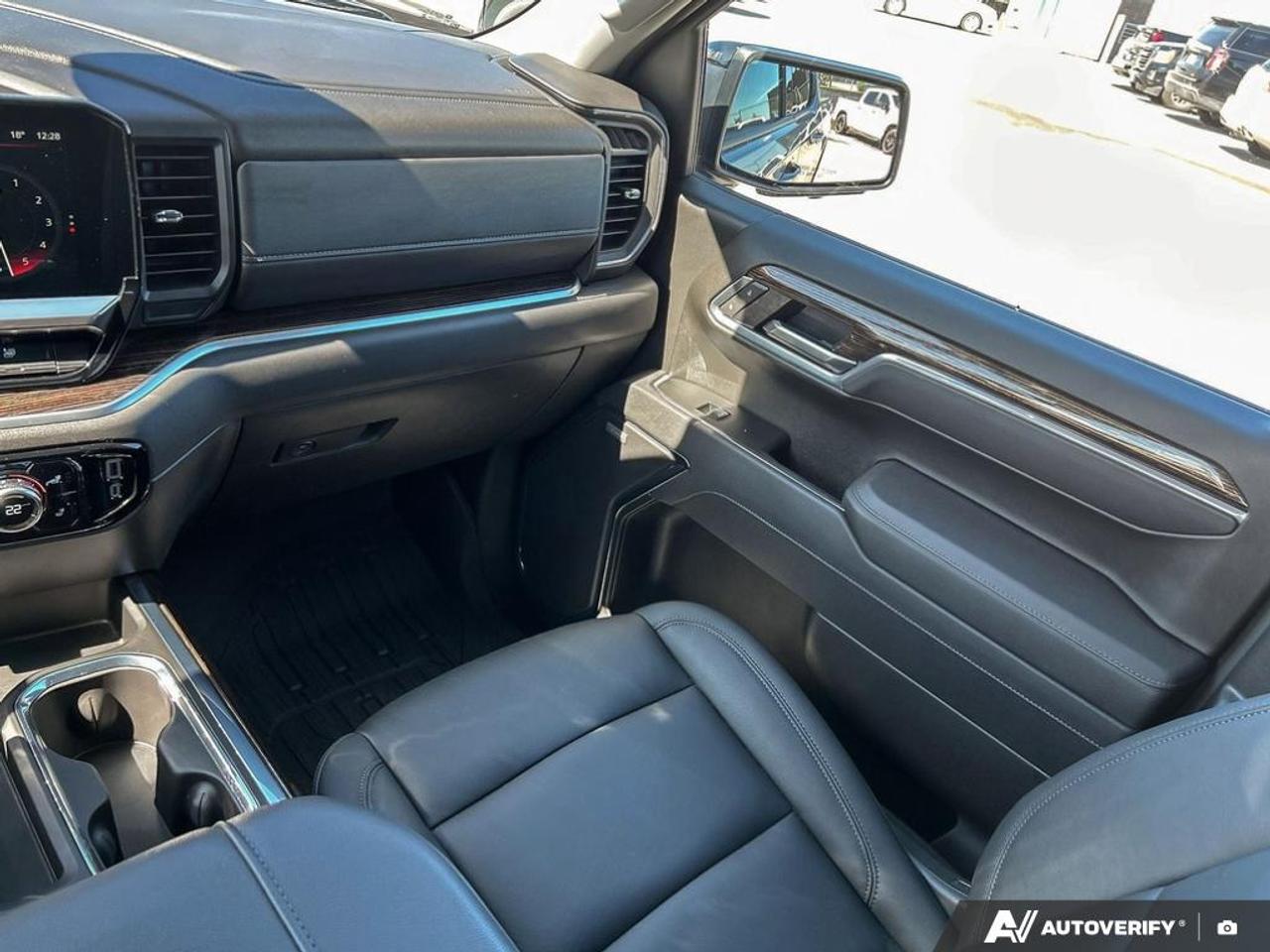 2025 GMC Sierra 1500 Elevation X31 SUSPENSION PKG | ADAPTIVE CRUISE CONTROL | TRA Photo
