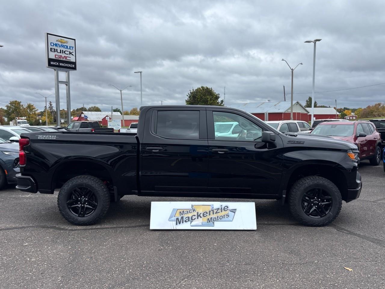 2026 Chevrolet Silverado 1500 Custom Trail Boss New 2026 Gas Powered V8 6 Passenger Crew Cab 4X4 Truck with a 2 Factory Installed Lift, Push Button Start with Remote Vehicle Start and a 7 Diagonal Touchscreen Radio with Wireless Apple CarPlay and W Photo2
