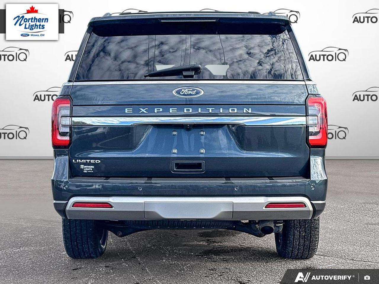 2022 Ford Expedition Limited  Photo