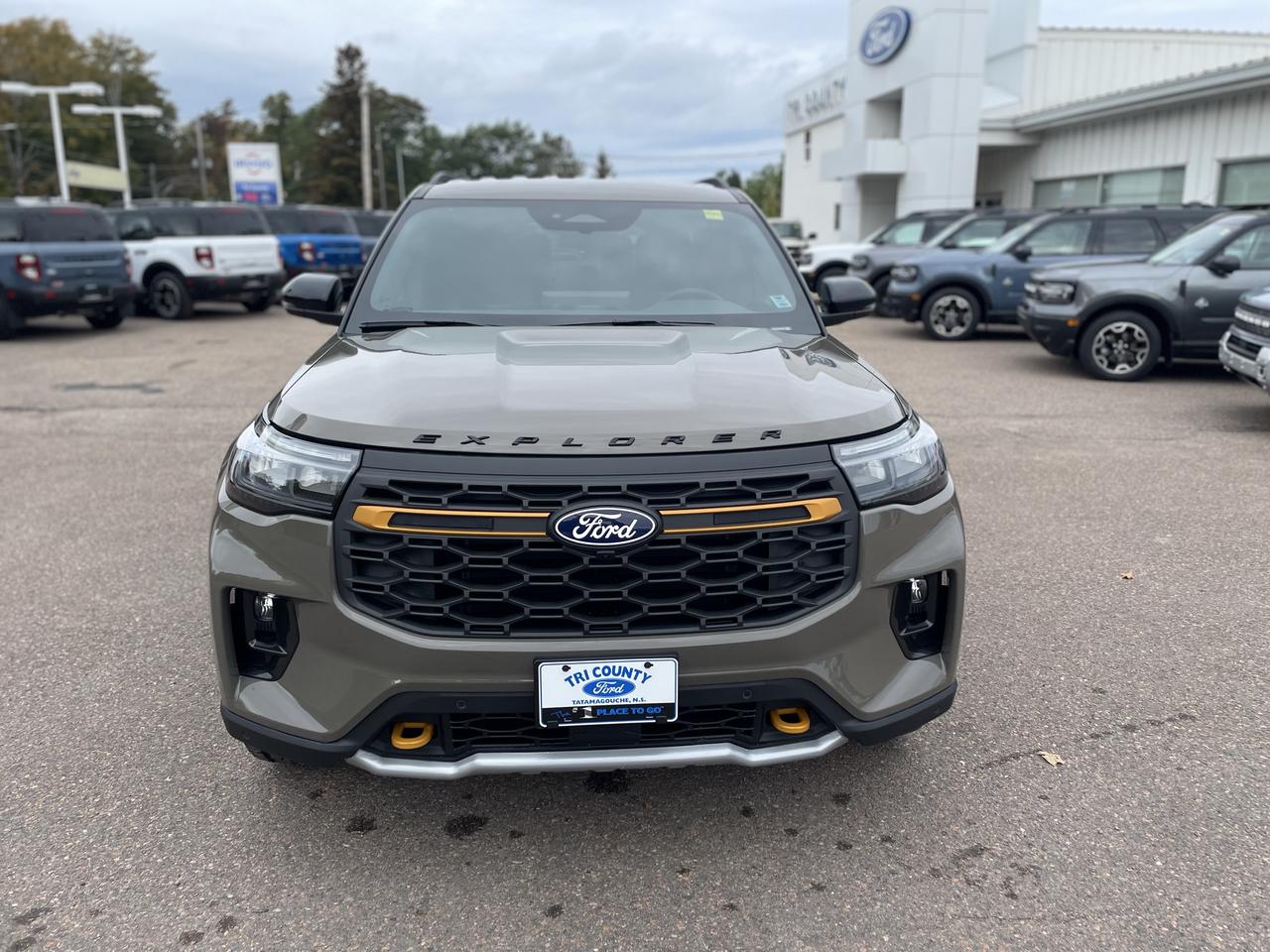 2027 Ford Explorer TREMOR Photo1