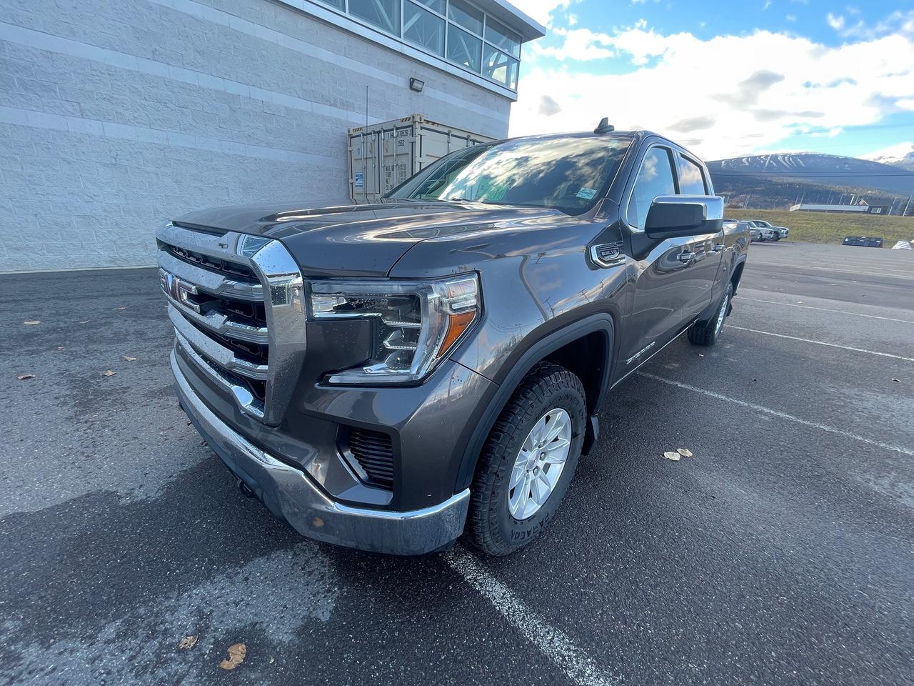 2019 GMC Sierra 1500 SLE Photo0