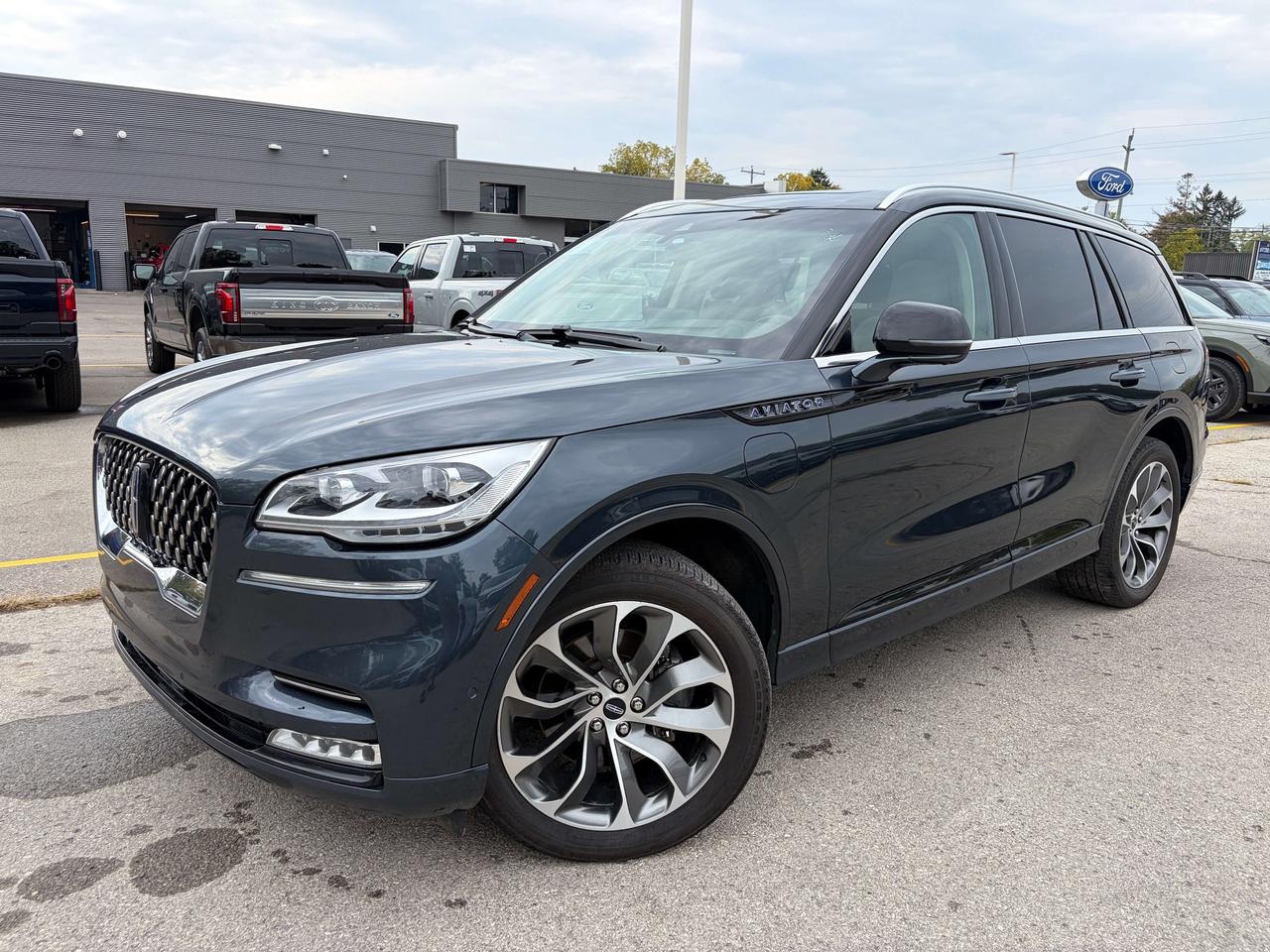 2022 Lincoln Aviator Grand Touring AWD Photo1