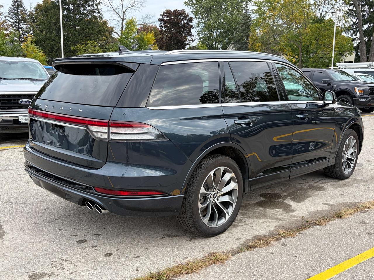 2022 Lincoln Aviator Grand Touring AWD Photo