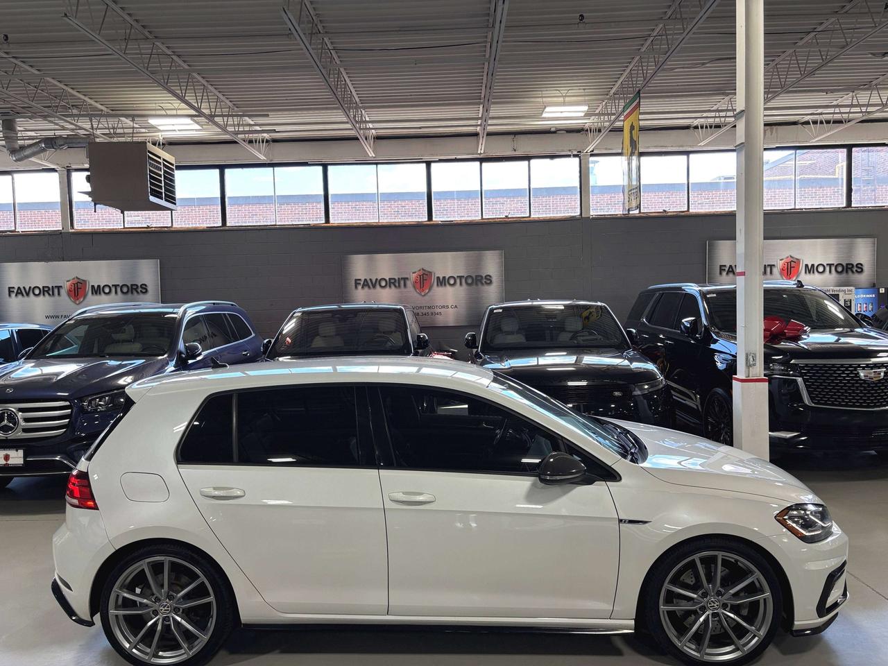 2019 Volkswagen Golf R DSG|AWD|NAV|FENDERAUDIO|CARBONTRIMS|CARBONMIRRORS| Photo2