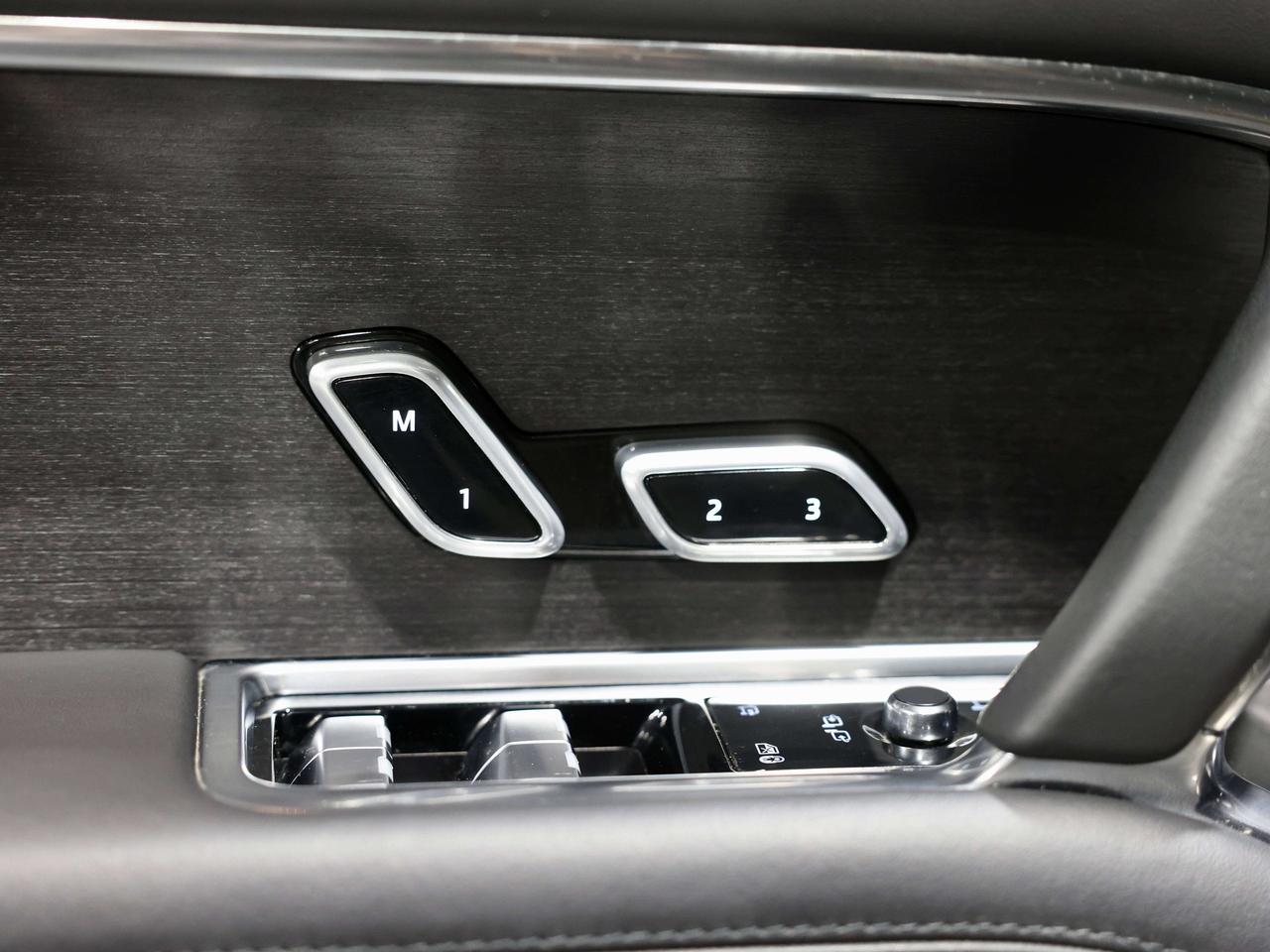 2023 Land Rover Range Rover SE|NO ACCIDENT|L WHEEL|7 PASS|HUD|MERIDIAN|360|PAN Photo
