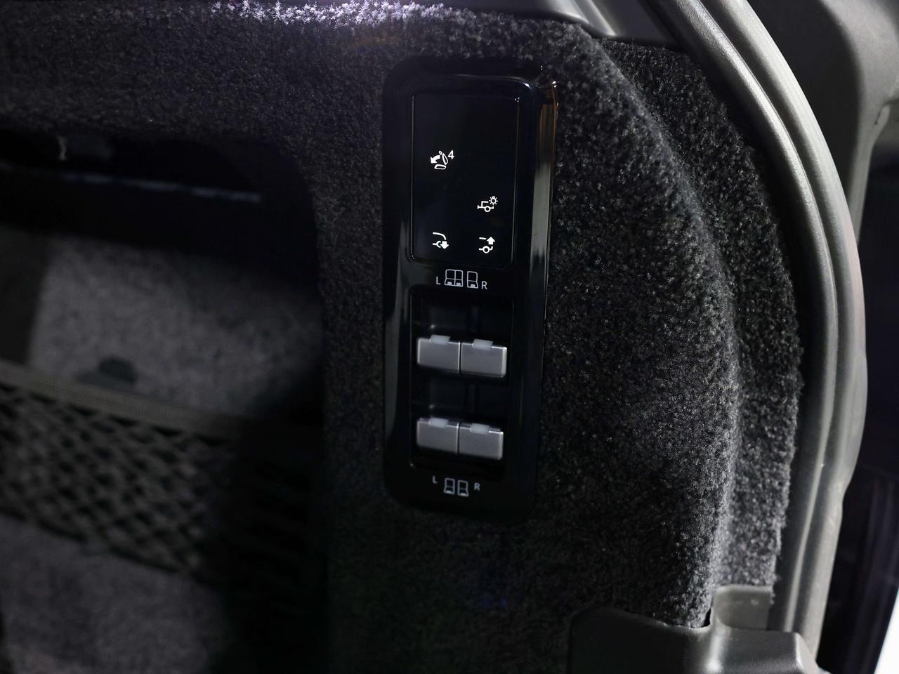 2023 Land Rover Range Rover SE|NO ACCIDENT|L WHEEL|7 PASS|HUD|MERIDIAN|360|PAN Photo