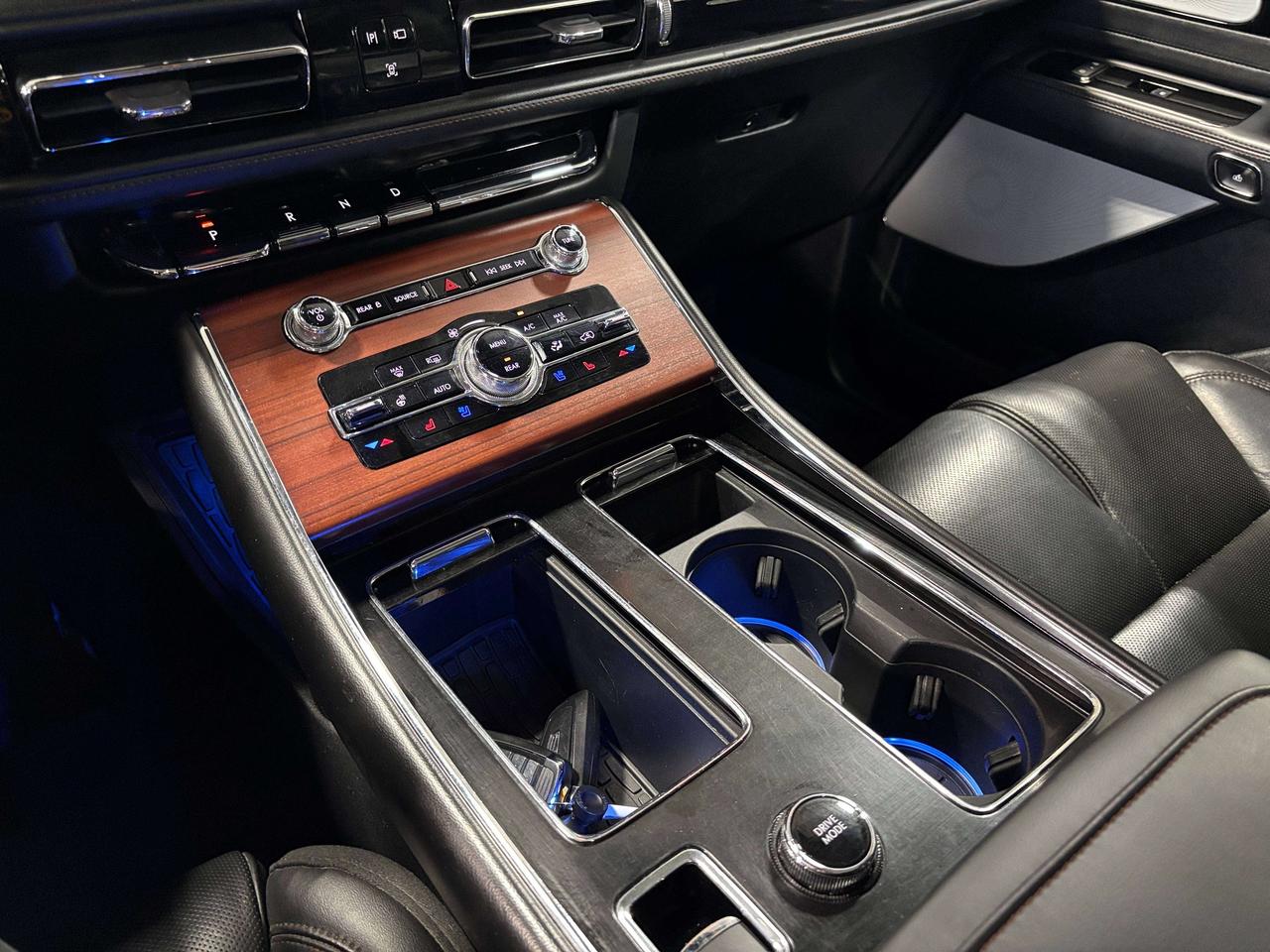 2022 Lincoln Aviator Grand Touring|AWD|NAV|REVELAUDIO|7PASS|MASSAGE|HUD Photo