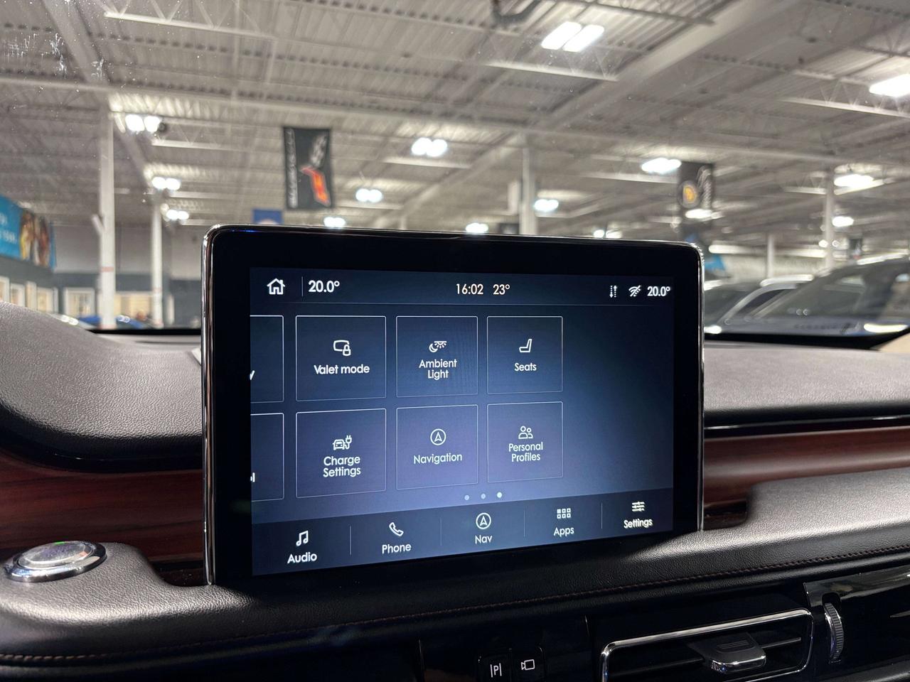 2022 Lincoln Aviator Grand Touring|AWD|NAV|REVELAUDIO|7PASS|MASSAGE|HUD Photo
