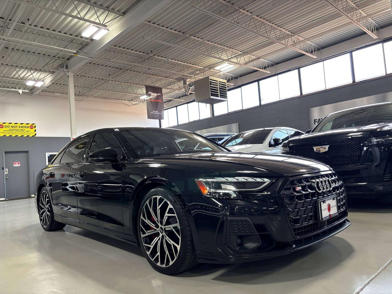 2022 Audi S8 QUATTRO|MYTHOSBLACK|V8TWINTURBO|CARBONTRIMS|HUD|+ - Photo #1