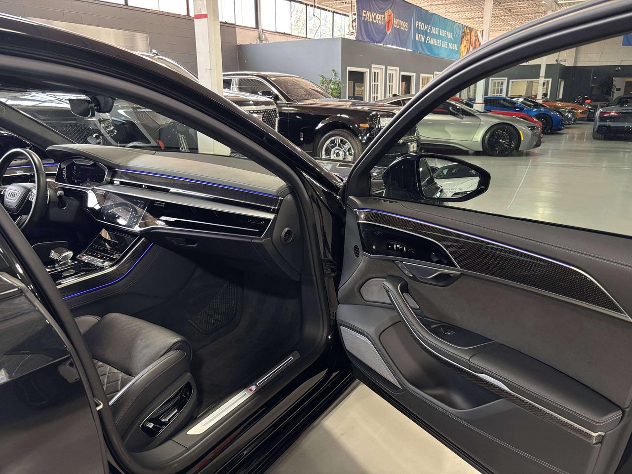 2022 Audi S8 QUATTRO|MYTHOSBLACK|V8TWINTURBO|CARBONTRIMS|HUD|+ Photo
