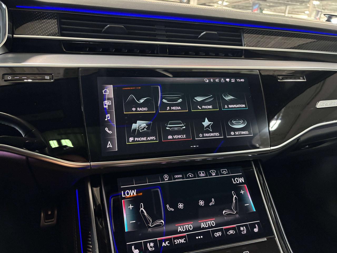2022 Audi S8 QUATTRO|MYTHOSBLACK|V8TWINTURBO|CARBONTRIMS|HUD|+ Photo