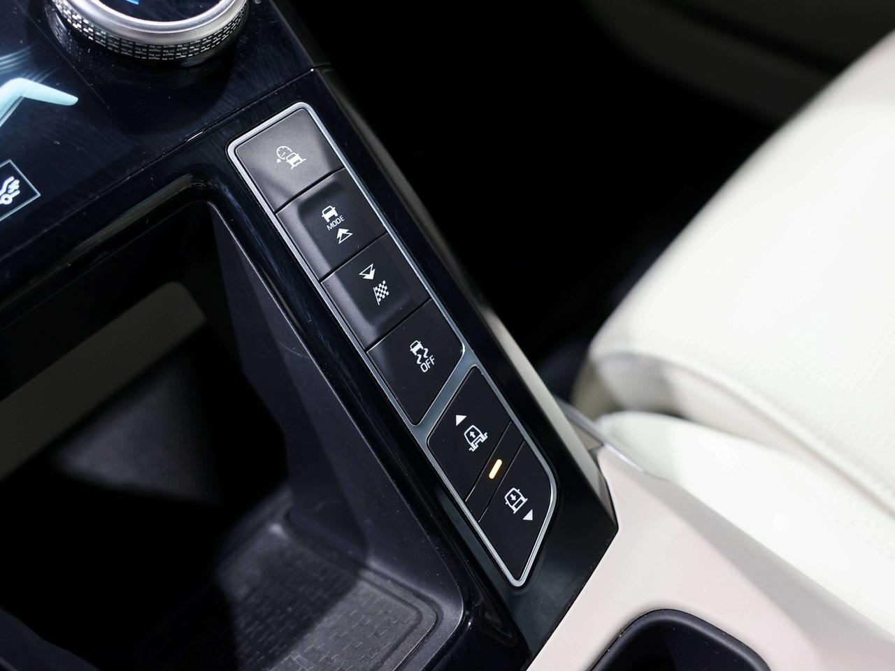 2019 Jaguar I-PACE First Edition|NO ACCIDENT|HUD|MERIDIAN|PANO Photo