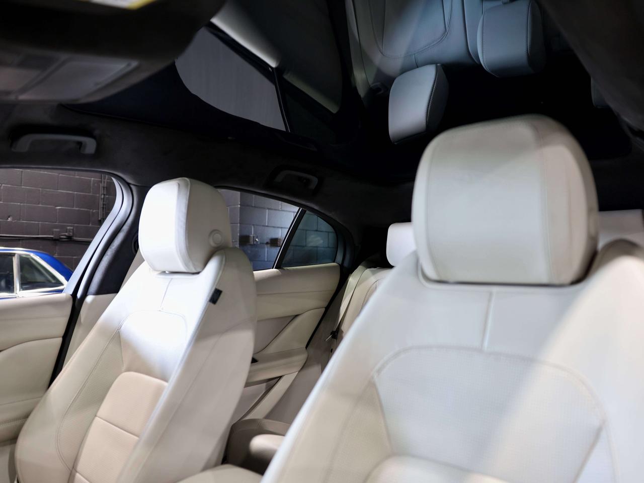 2019 Jaguar I-PACE First Edition|NO ACCIDENT|HUD|MERIDIAN|PANO Photo