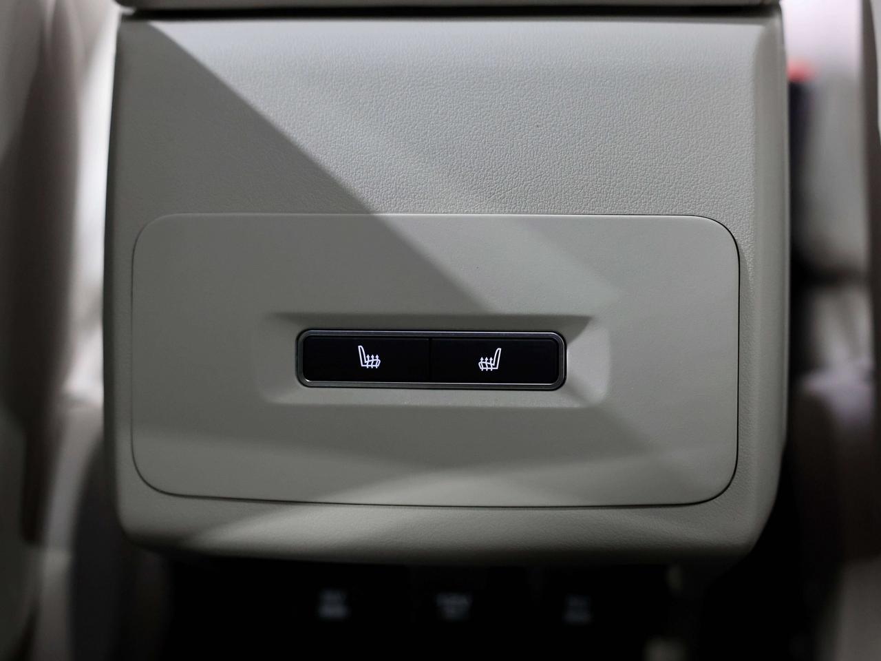 2019 Jaguar I-PACE First Edition|NO ACCIDENT|HUD|MERIDIAN|PANO Photo