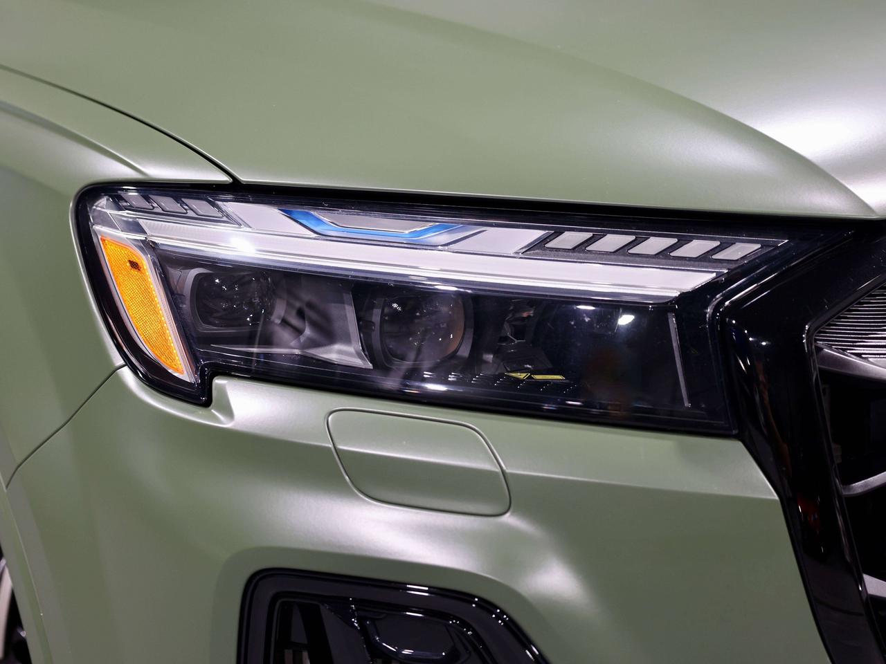 2025 Audi SQ7 NO ACCIDENT|FULL WRAP FRONY PPF|CARBON INT|7 PASS Photo