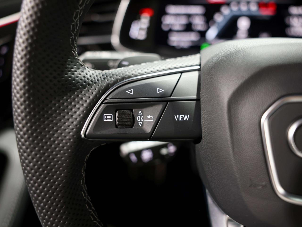 2025 Audi SQ7 NO ACCIDENT|FULL WRAP FRONY PPF|CARBON INT|7 PASS Photo