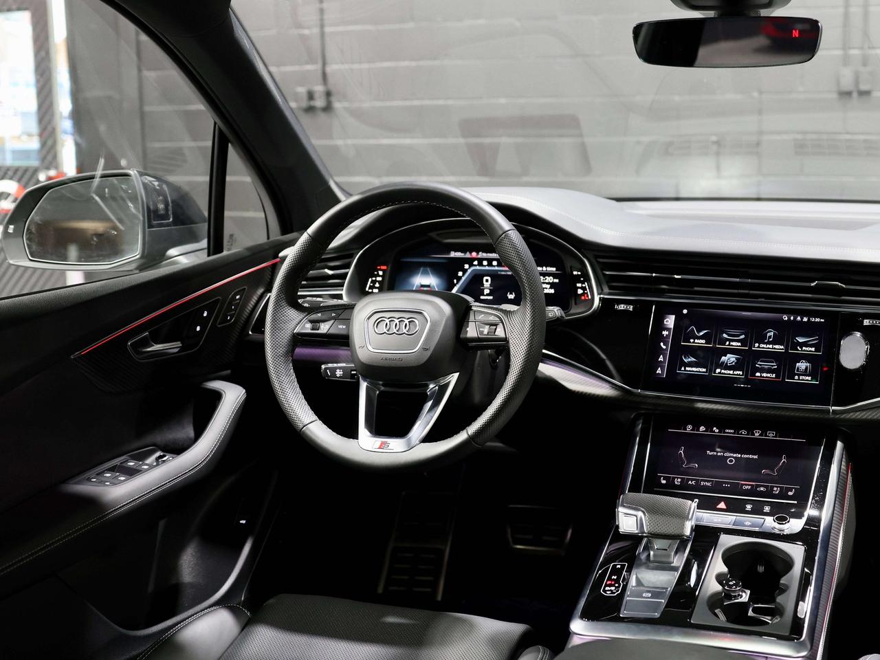 2025 Audi SQ7 NO ACCIDENT|FULL WRAP FRONY PPF|CARBON INT|7 PASS Photo