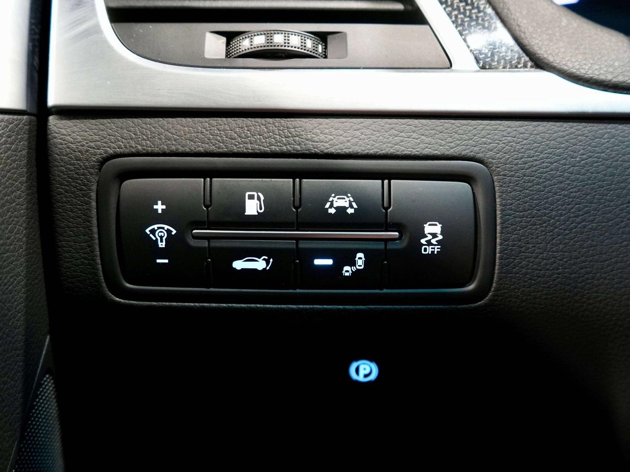 2018 Genesis G80 Sport|HUD|PANO|360|DRIVERASSIST|CARBON INT|LEXICON Photo
