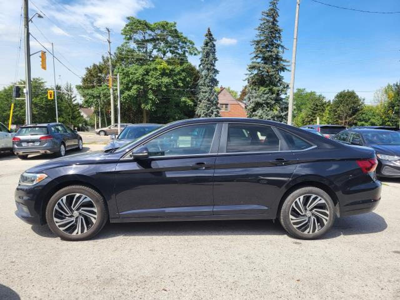 2019 Volkswagen Jetta Execline Photo