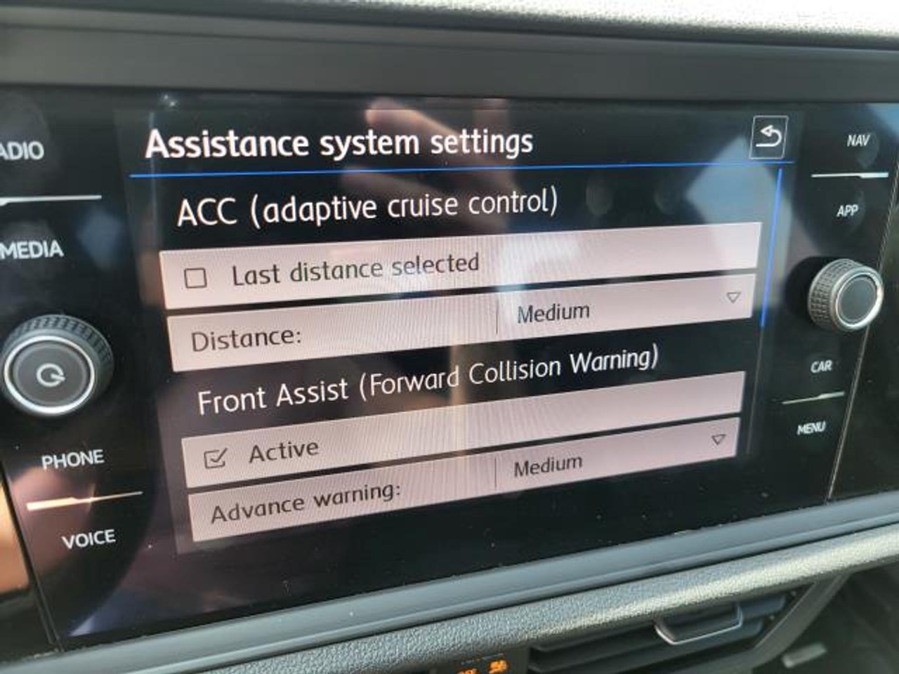 2019 Volkswagen Jetta Execline Photo