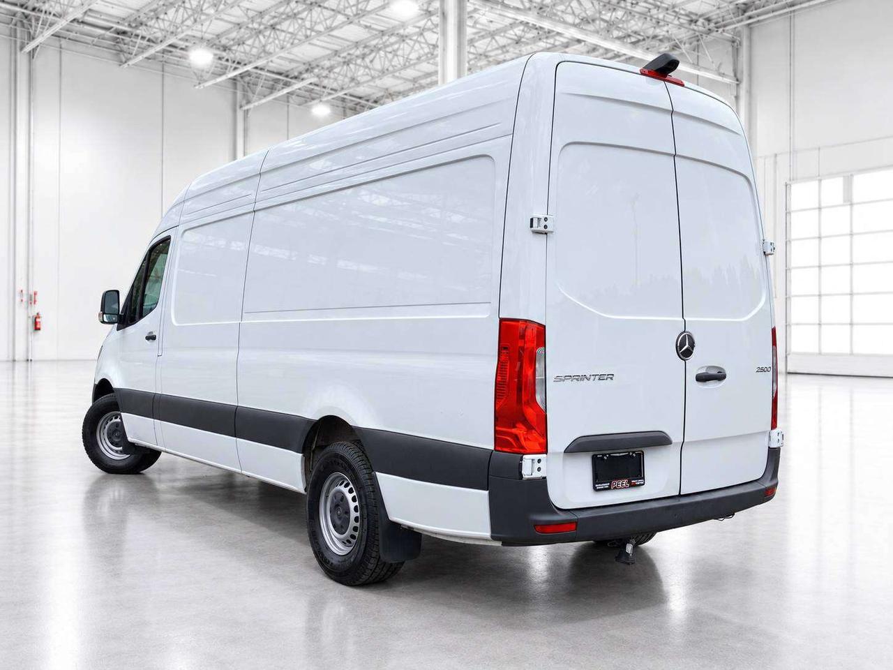 2025 Mercedes-Benz Sprinter 2500 HighRoof Diesel 170" WB | CargoPartition RWD Photo