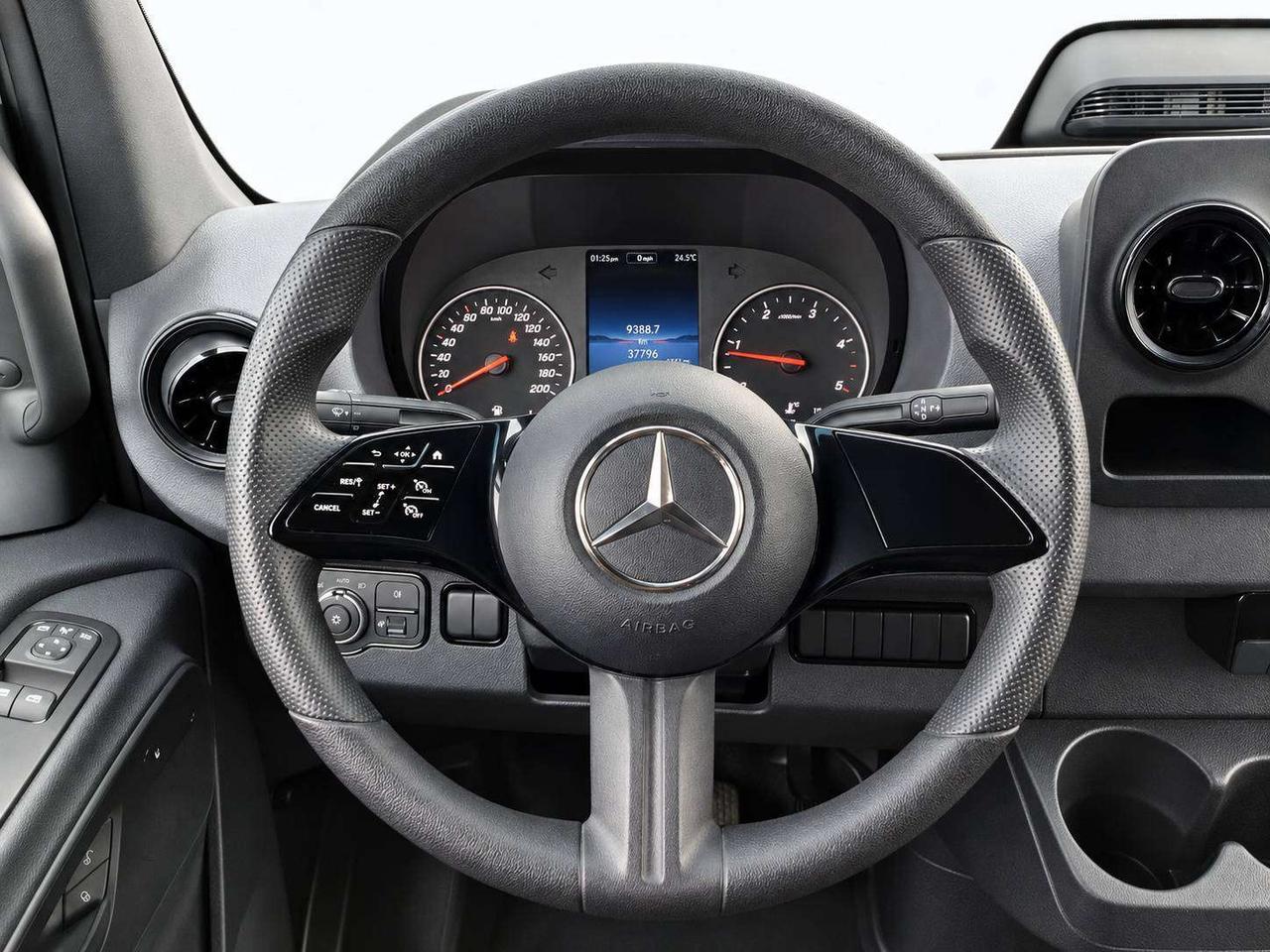 2025 Mercedes-Benz Sprinter 2500 HighRoof Diesel 170" WB | CargoPartition RWD Photo