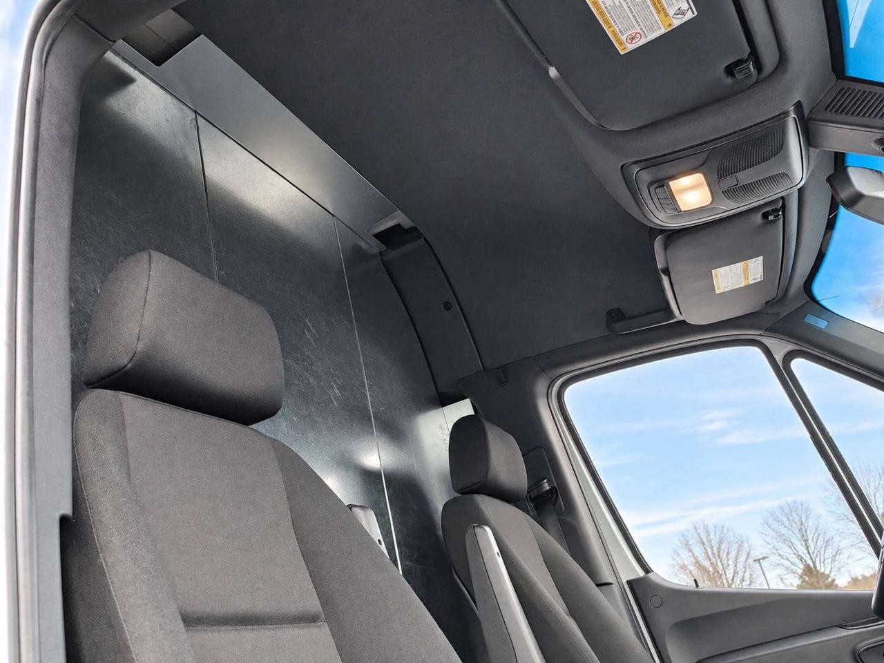 2025 Mercedes-Benz Sprinter 2500 HighRoof Diesel 170" WB | CargoPartition RWD Photo