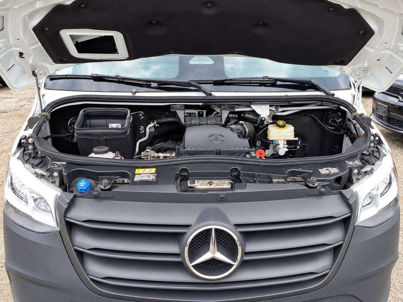 2025 Mercedes-Benz Sprinter 2500 HighRoof Diesel 170" WB | CargoPartition RWD Photo