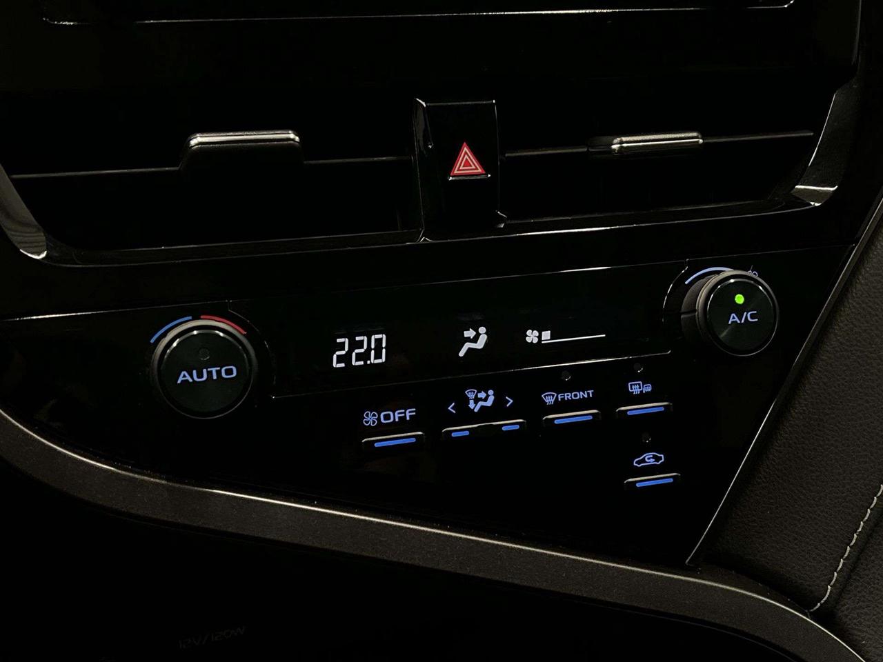 2023 Toyota Camry SE | HTD LEATHER | CARPLAY |ADAPT. CRUISE | ALLOYS Photo