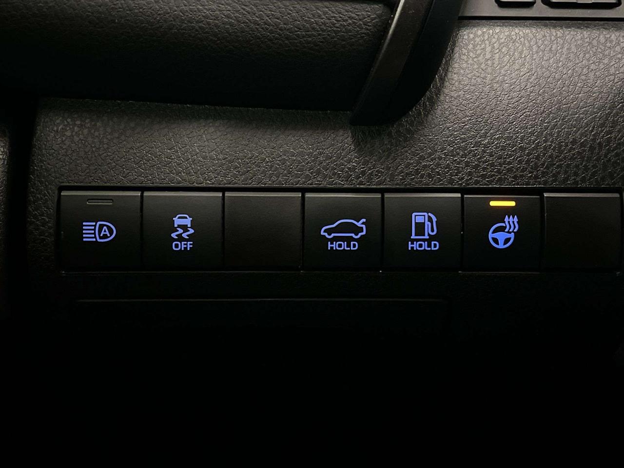 2023 Toyota Camry SE | HTD LEATHER | CARPLAY |ADAPT. CRUISE | ALLOYS Photo
