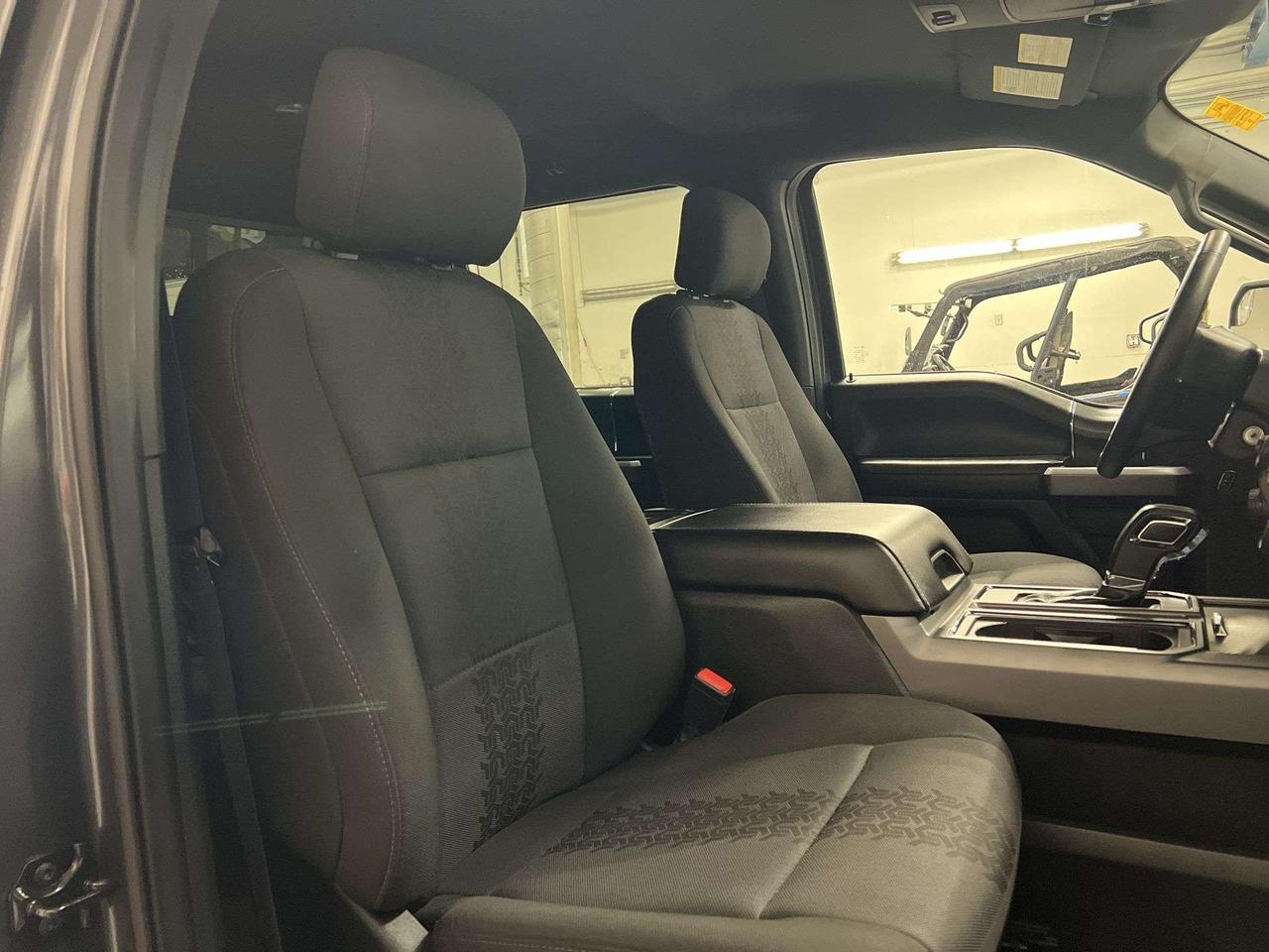 2020 Ford F-150 XLT SPORT 4X4 | CREW |375HP 3.5L TURBO | LEER CAP Photo