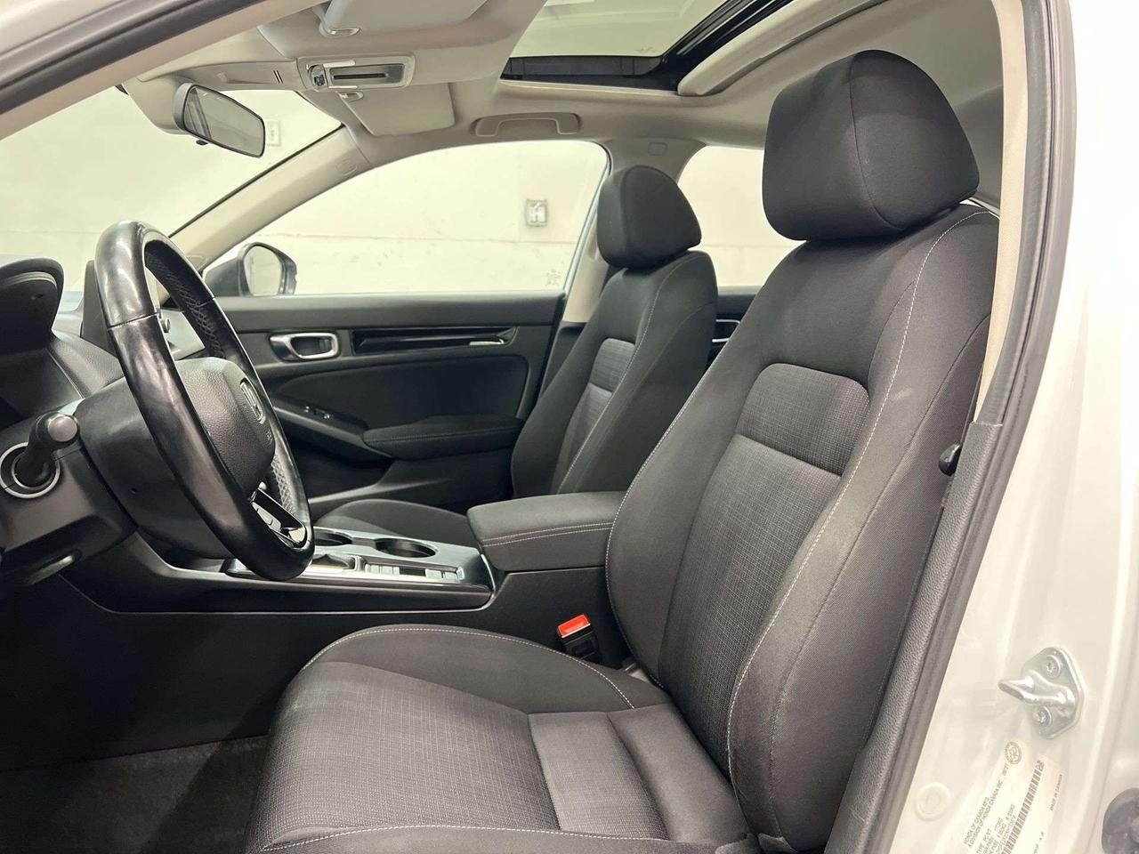 2022 Honda Civic EX | SUNROOF | HTD SEATS | CARPLAY | REMOTE START Photo