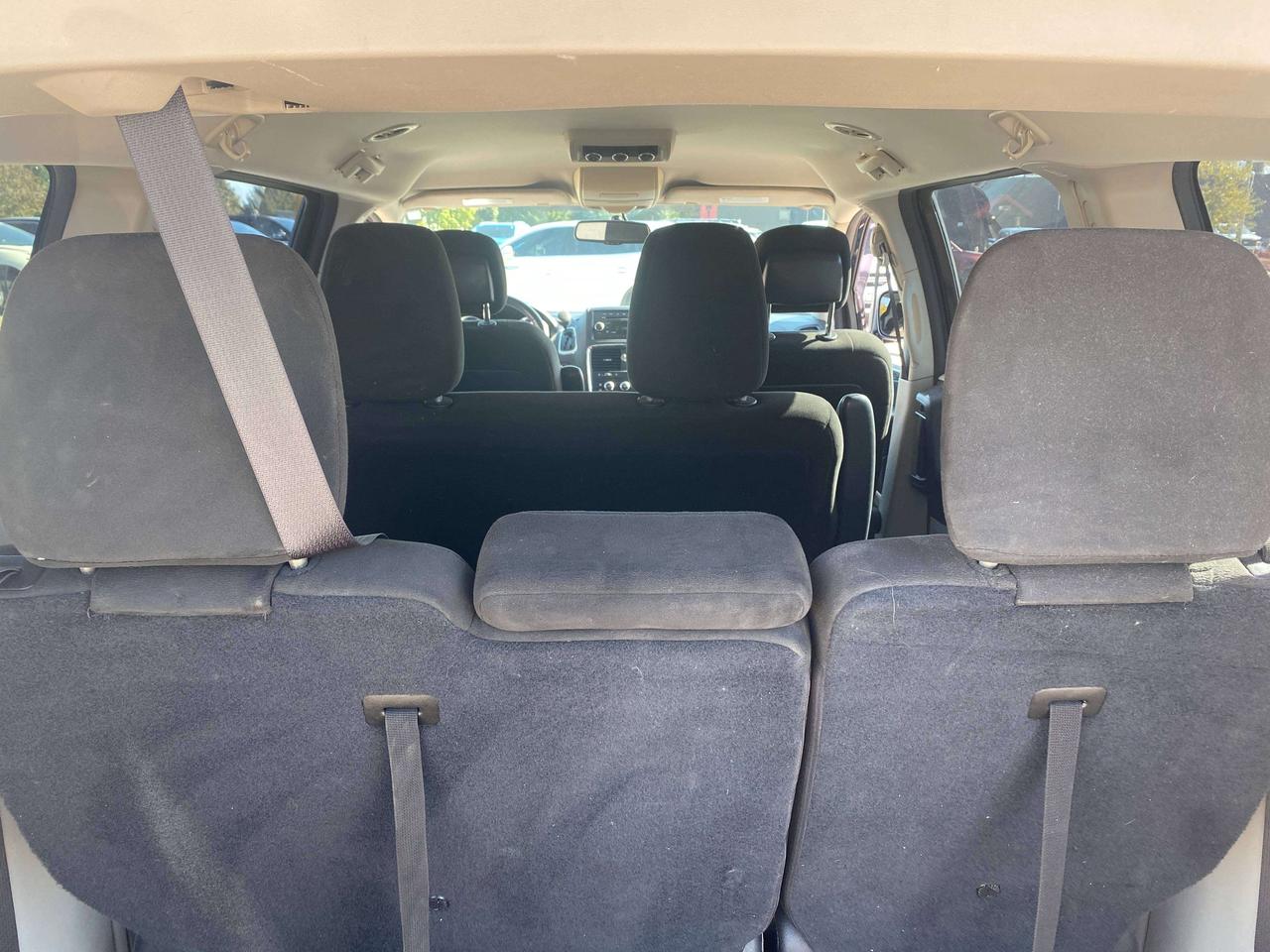 2016 Dodge Grand Caravan CANADIAN VALUE PKG, CLEAN CARFAX, BLUETOOTH! Photo