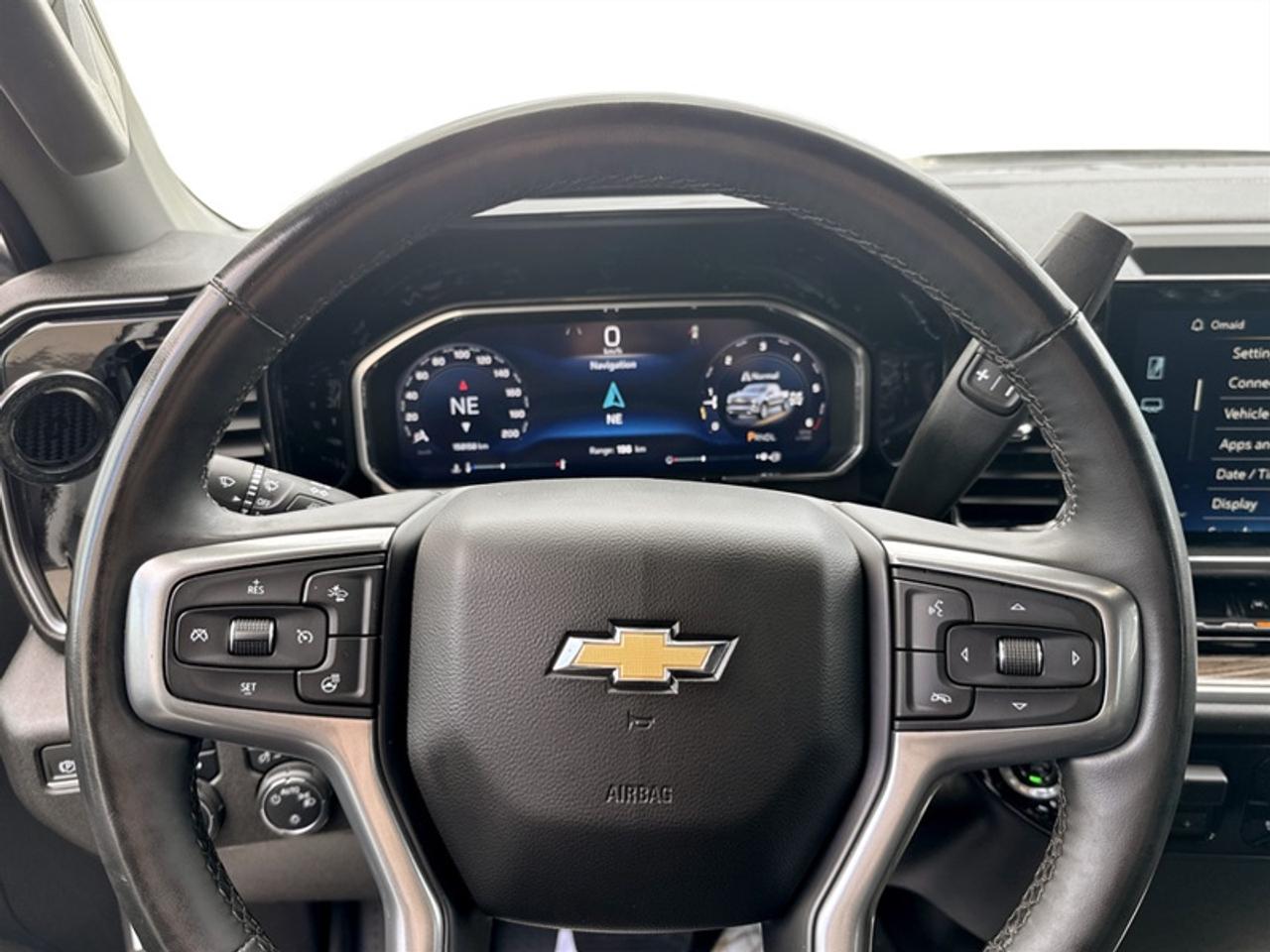 2023 Chevrolet Silverado 1500 LT  **CLEAN CARFAX** Photo