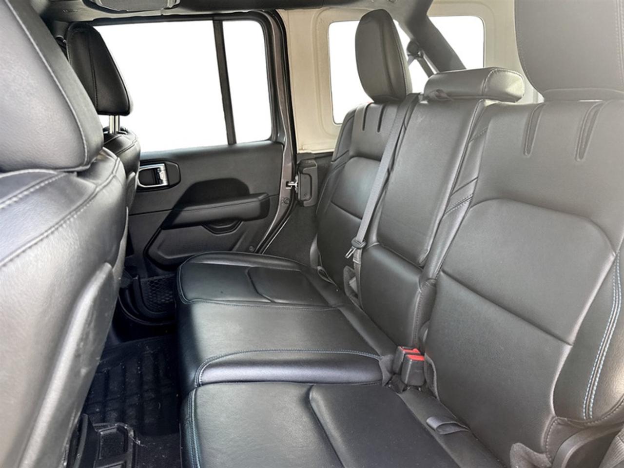2021 Jeep Wrangler 4xe Rubicon 4XE  **CLEAN CARFAX** Photo