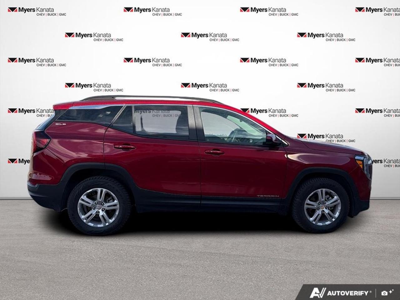 2024 GMC Terrain SLE  - Heated Seats -  Apple CarPlay Photo