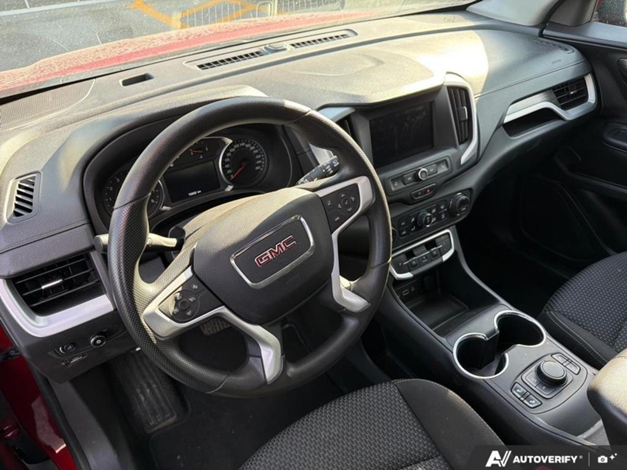 2024 GMC Terrain SLE  - Heated Seats -  Apple CarPlay Photo