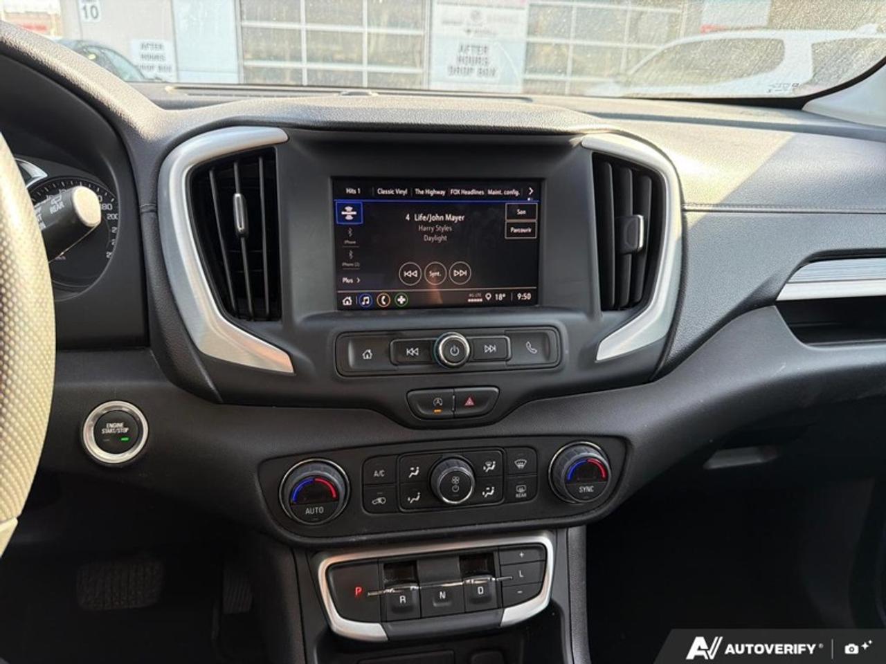 2024 GMC Terrain SLE  - Heated Seats -  Apple CarPlay Photo