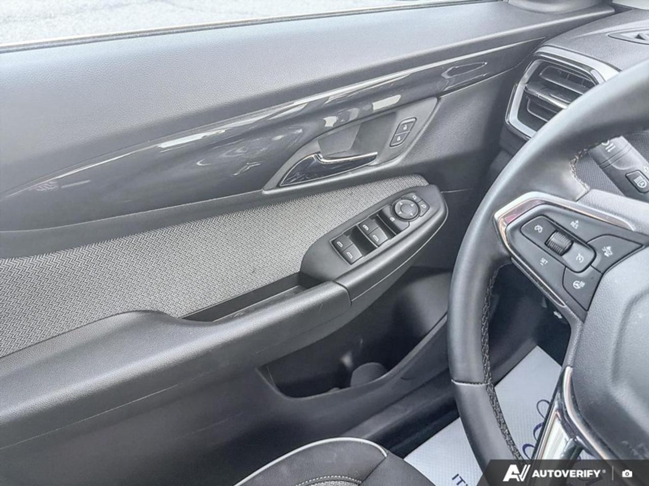 2025 Chevrolet TrailBlazer LT AWD  - Heated Seats Photo