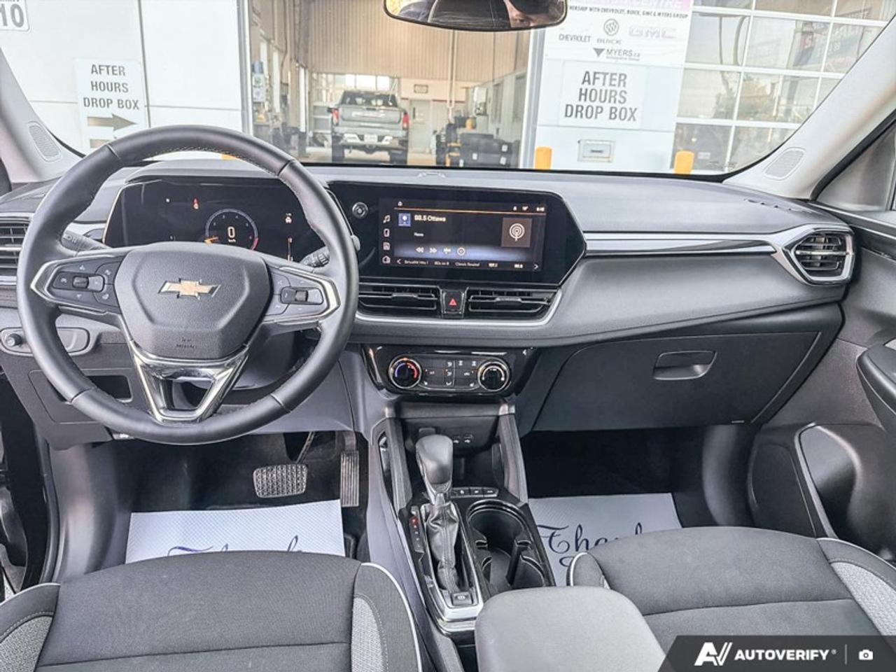 2025 Chevrolet TrailBlazer LT AWD  - Heated Seats Photo
