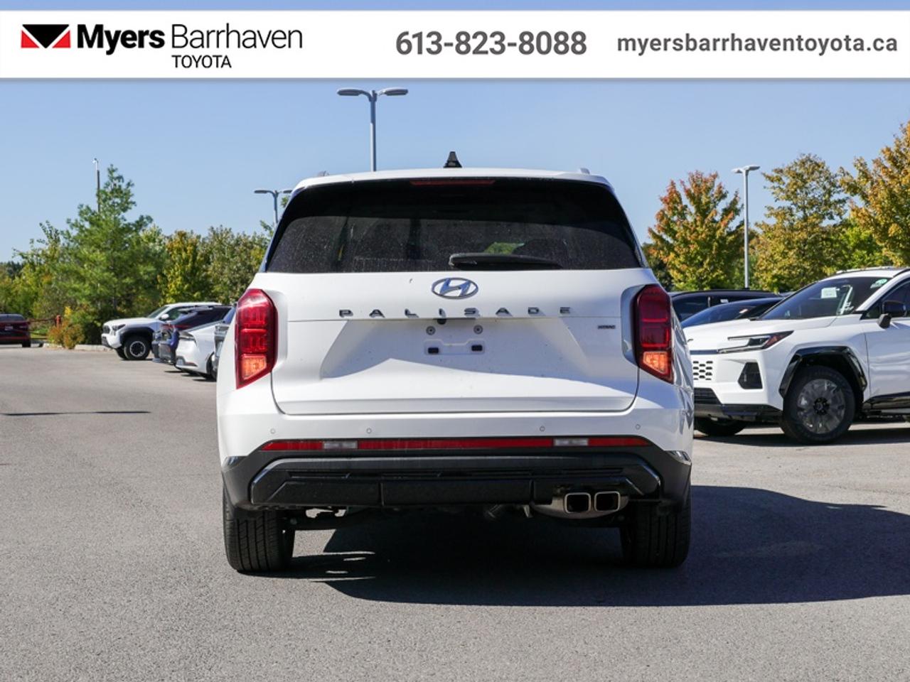 2023 Hyundai PALISADE Urban 8-Passenger   - Cooled Seats - $287 B/W Photo